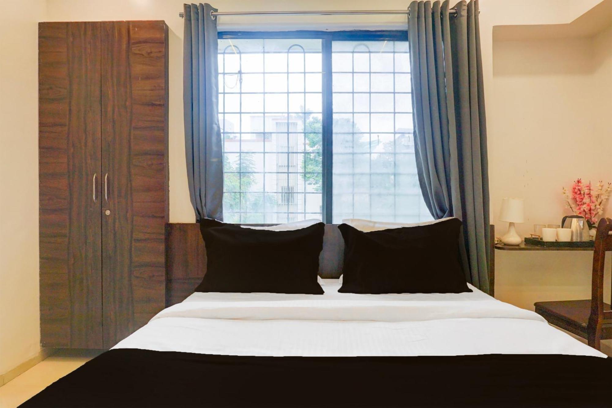Super Hotel O Laxman Nagar Baner Púna Kültér fotó