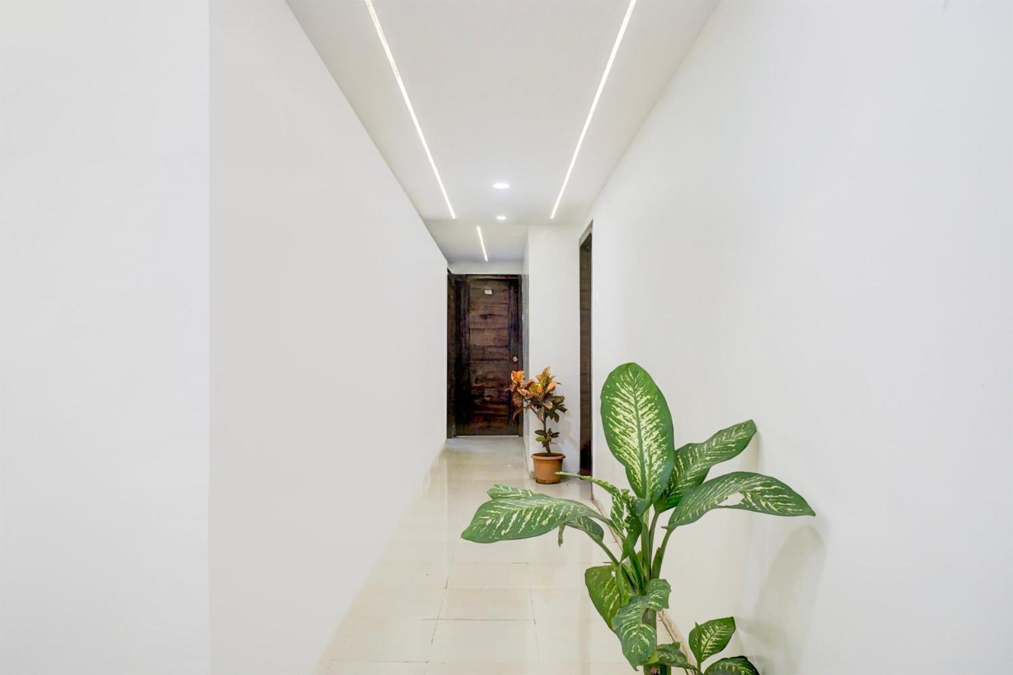 Super Hotel O Laxman Nagar Baner Púna Kültér fotó