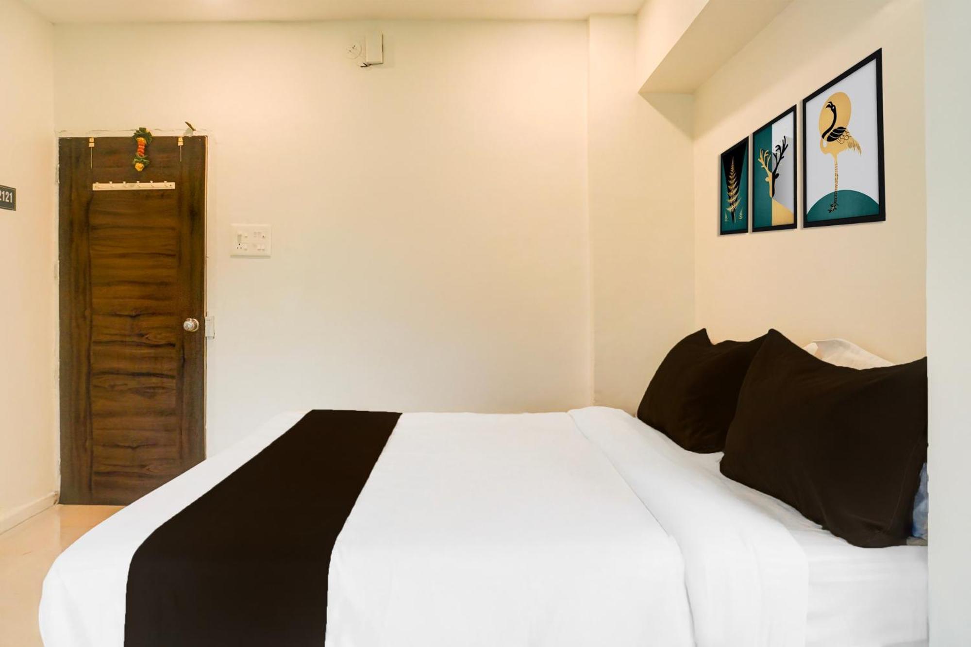 Super Hotel O Laxman Nagar Baner Púna Kültér fotó