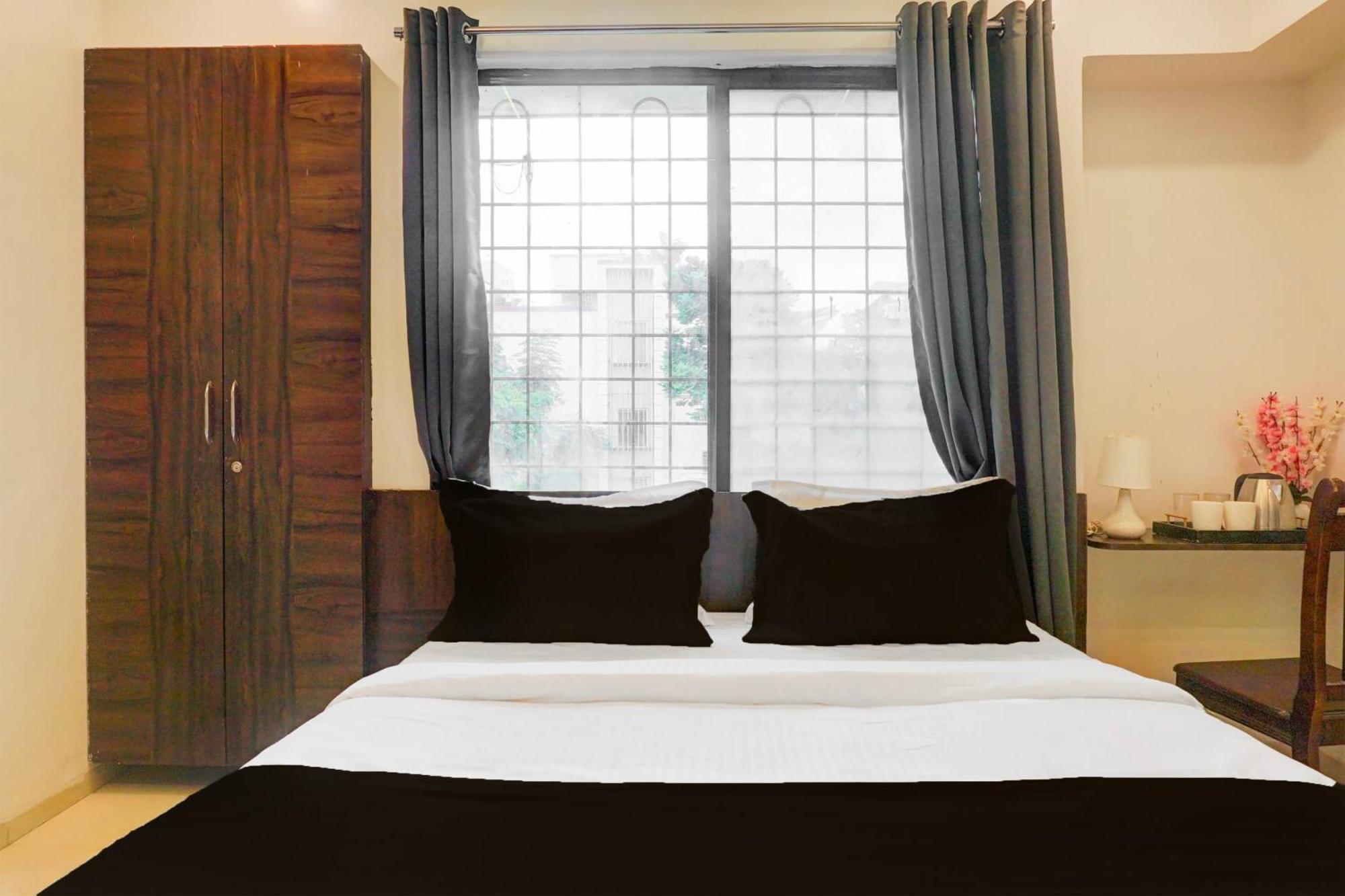 Super Hotel O Laxman Nagar Baner Púna Kültér fotó